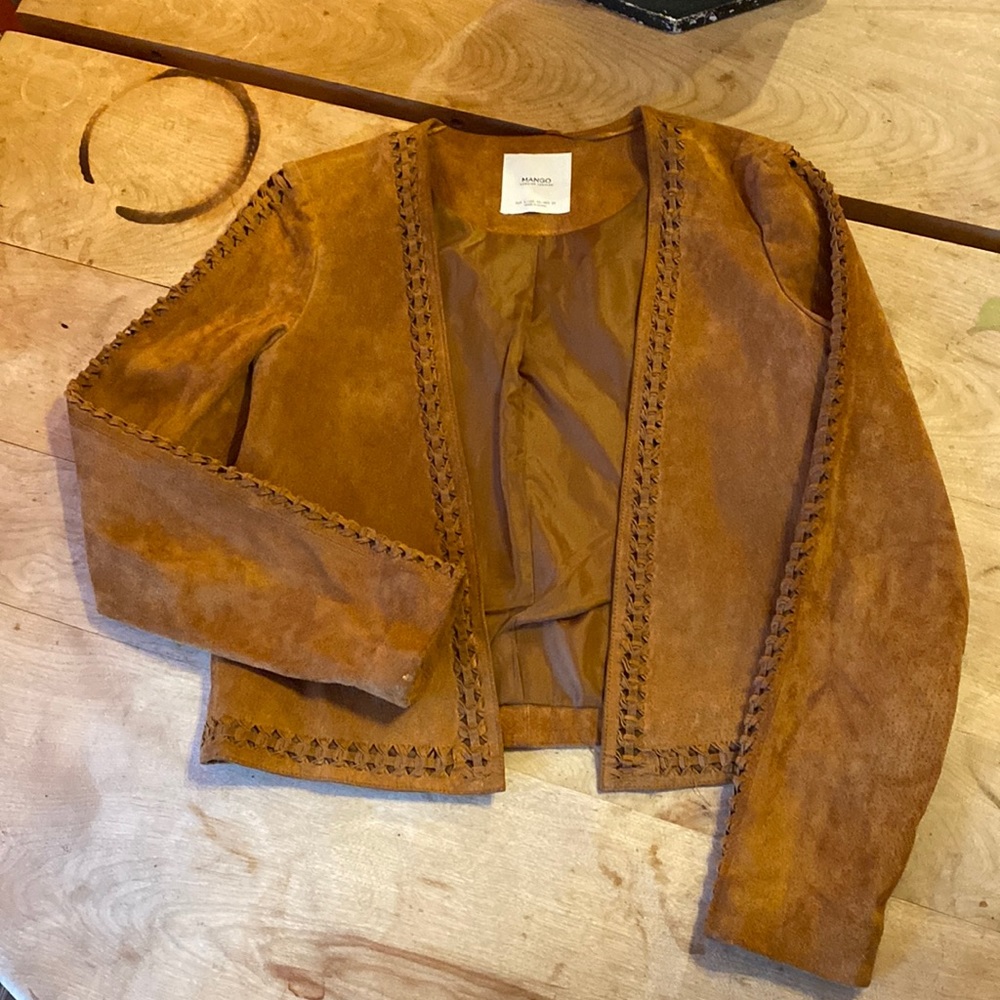 Leather lined jacket with braid accent